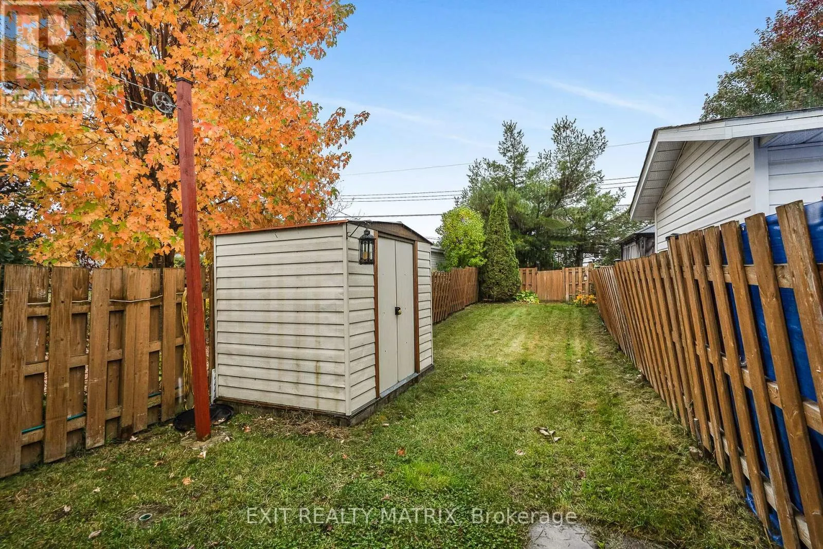 712 NELSON STREET W