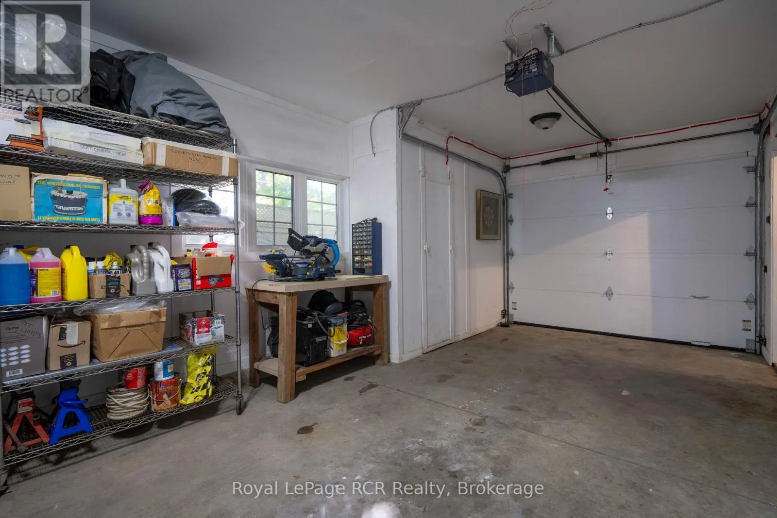 1069 4TH AVENUE W