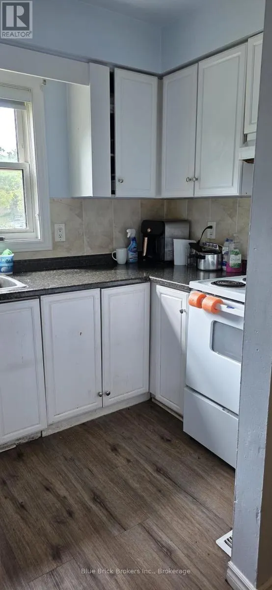 27 - 470 SECOND STREET