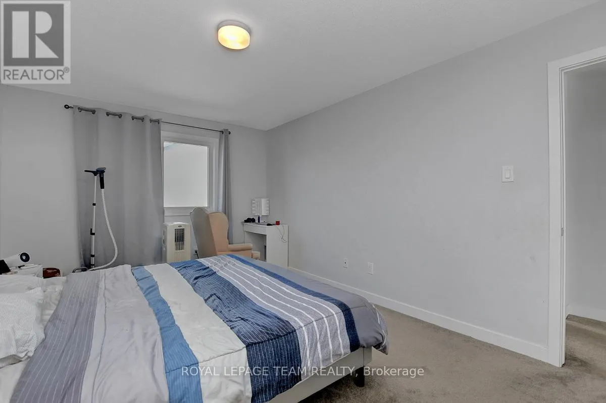163 YEARLING CIRCLE