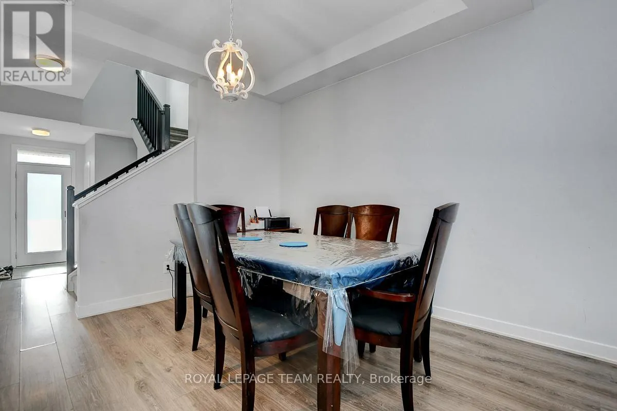 163 YEARLING CIRCLE