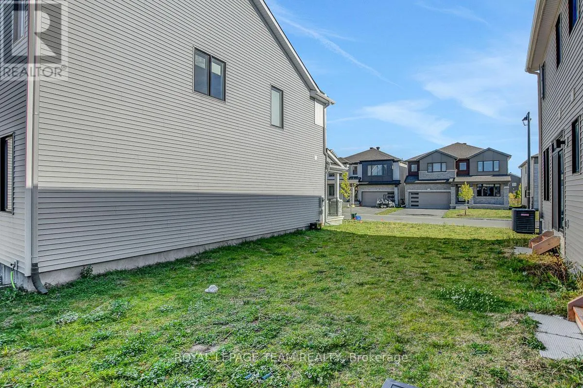 163 YEARLING CIRCLE