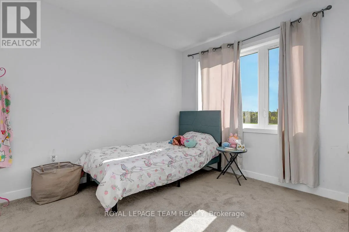 163 YEARLING CIRCLE