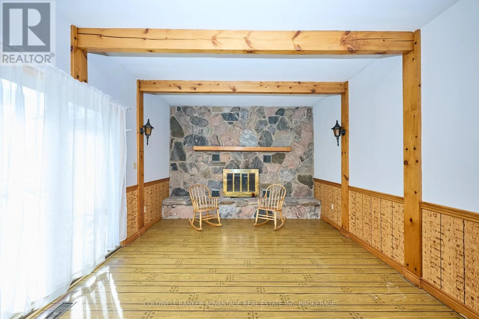 925 CARL ROAD