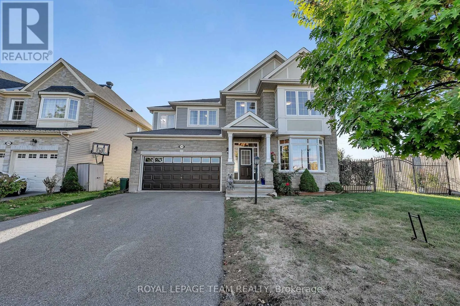 200 KINLOCH COURT