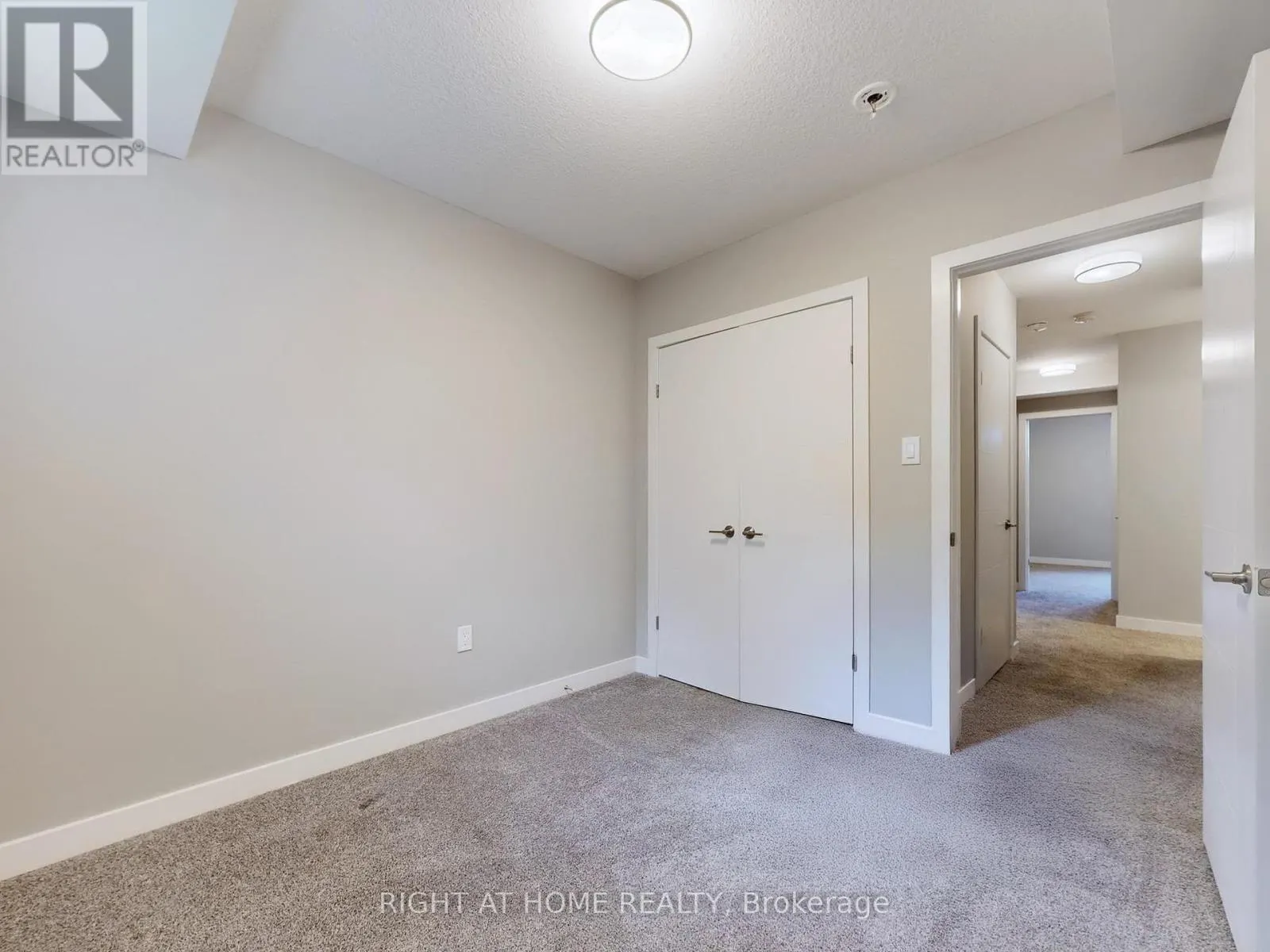 07 - 83 BEECHWOOD AVENUE