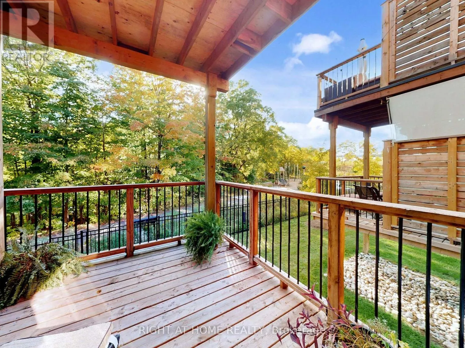 07 - 83 BEECHWOOD AVENUE