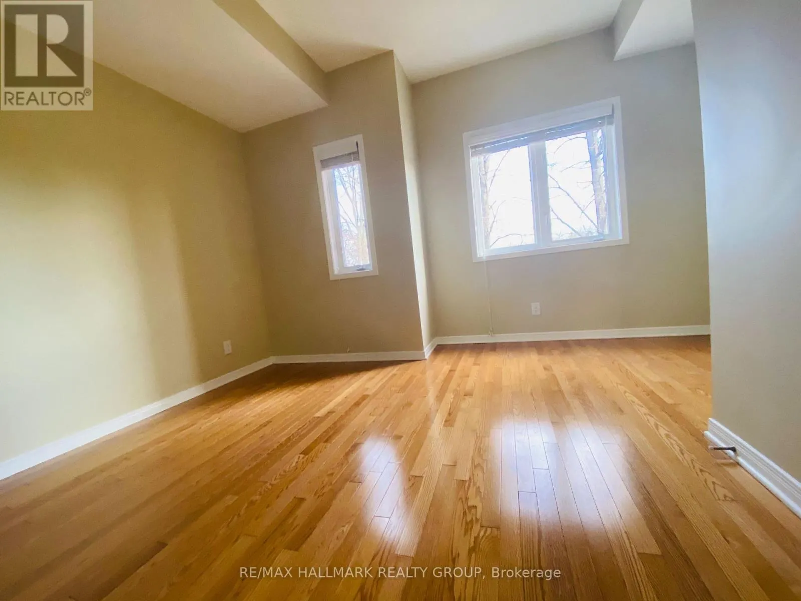 338 LONDON TERRACE