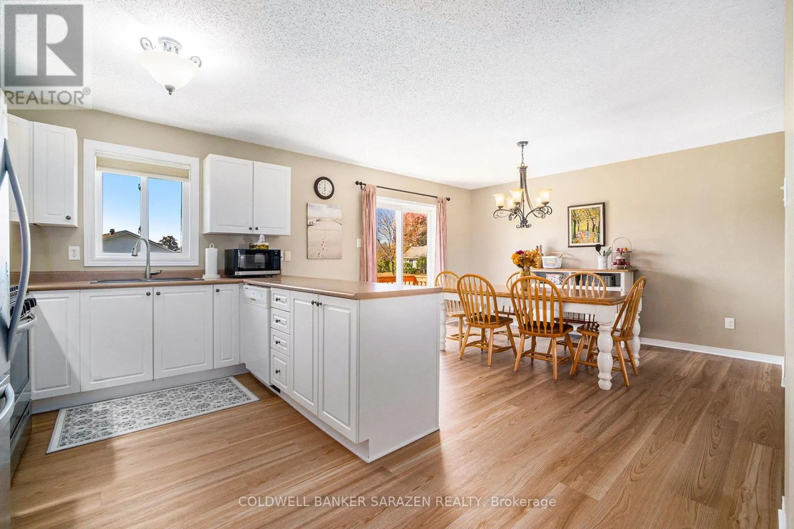 129 RILEY CRESCENT