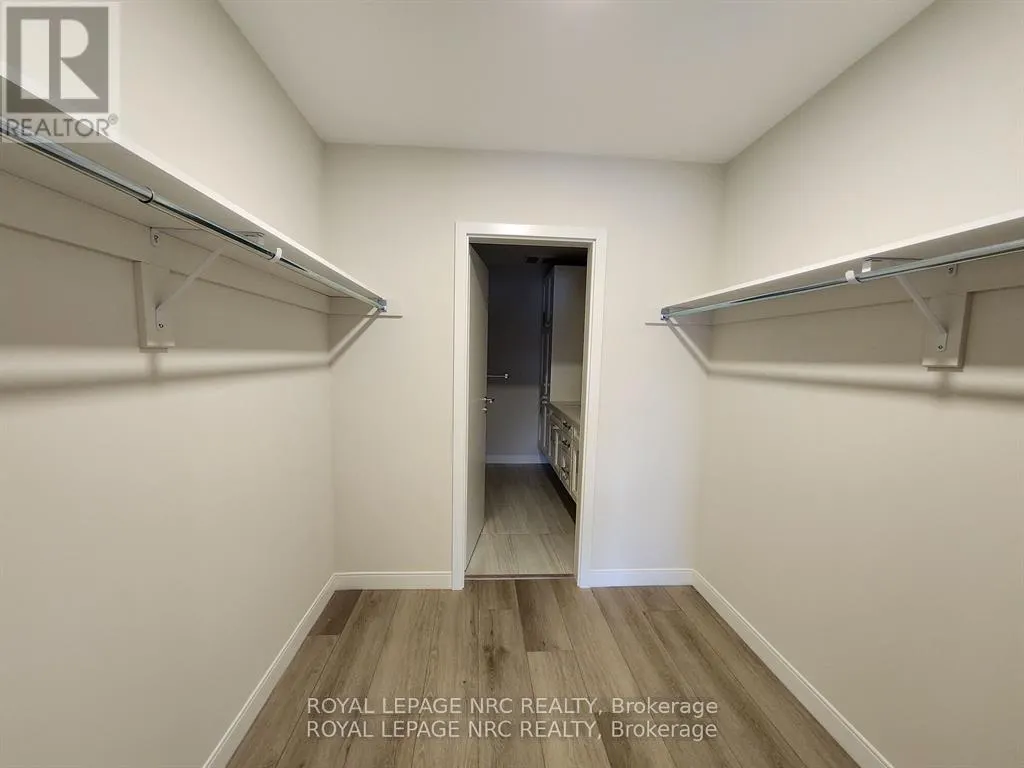402 - 118 WEST STREET, #402