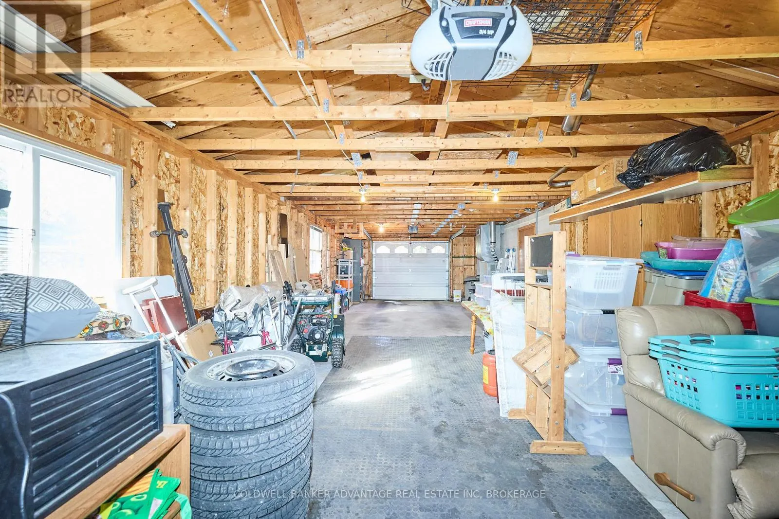 73 LINDEL CRESCENT