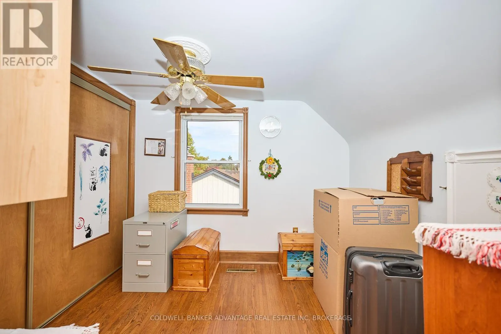 73 LINDEL CRESCENT