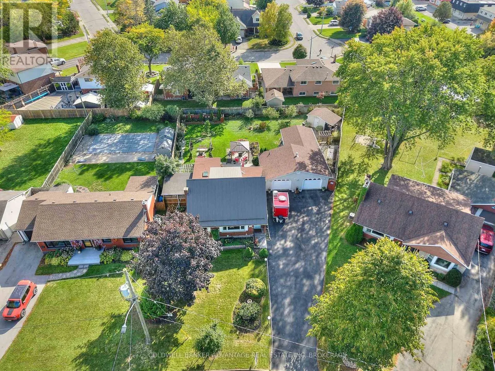73 LINDEL CRESCENT