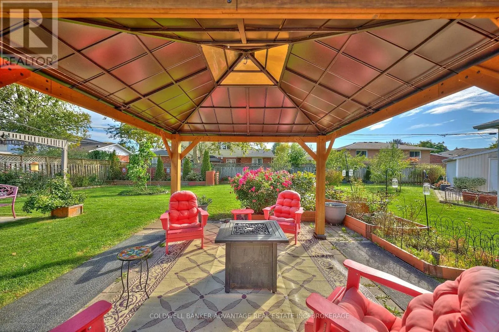 73 LINDEL CRESCENT