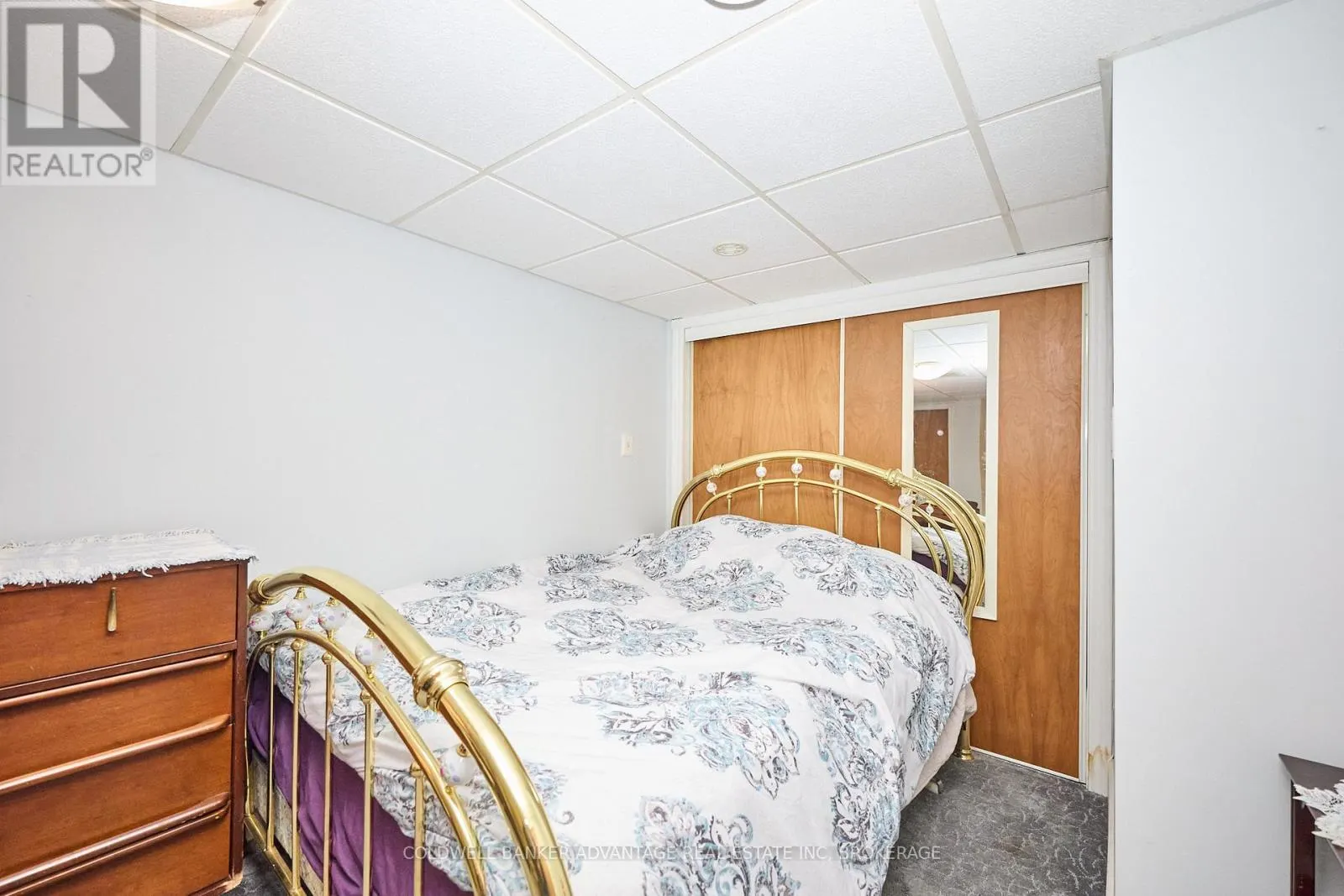 73 LINDEL CRESCENT