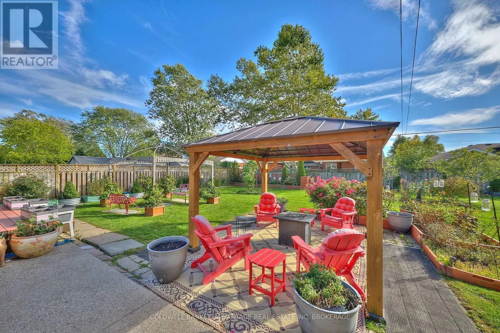 73 LINDEL CRESCENT