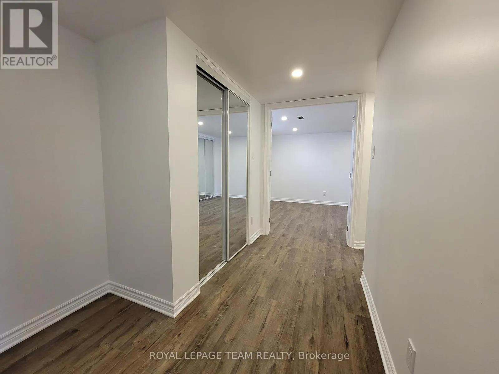 852 CUMMINGS AVENUE