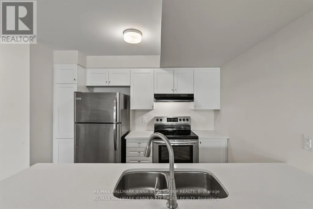2302 WATERCOLOURS WAY