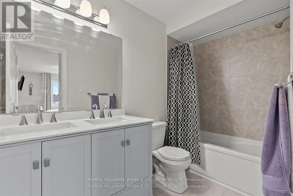 2302 WATERCOLOURS WAY
