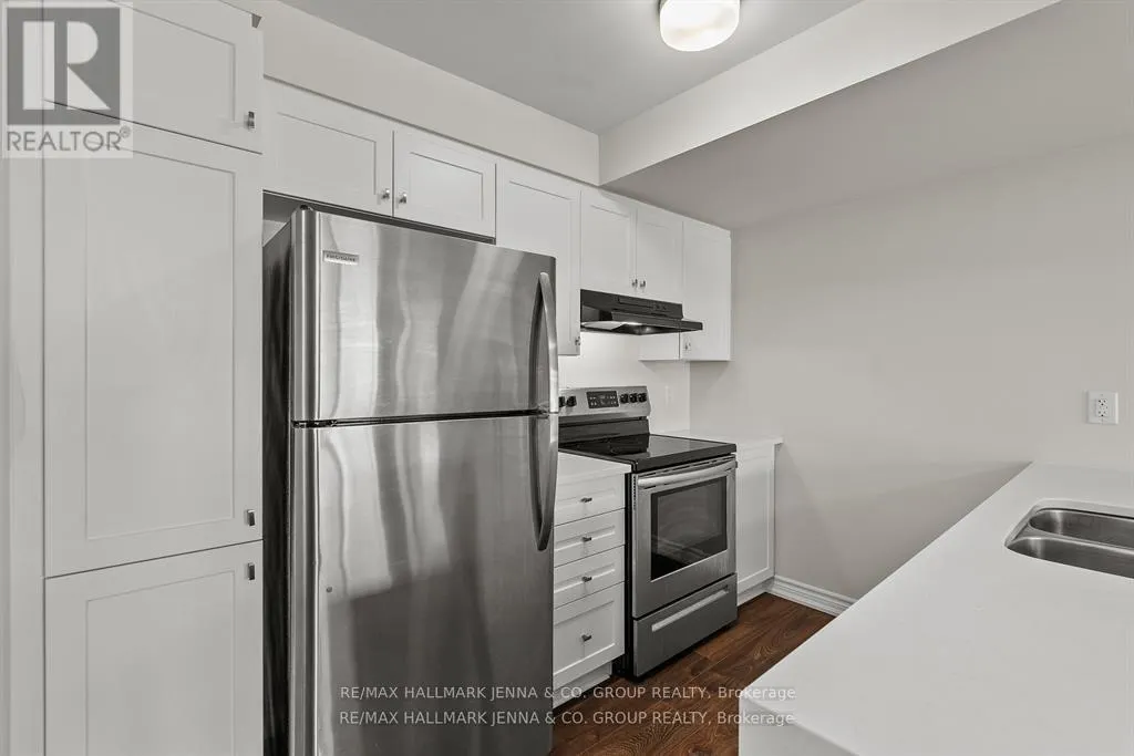 2302 WATERCOLOURS WAY