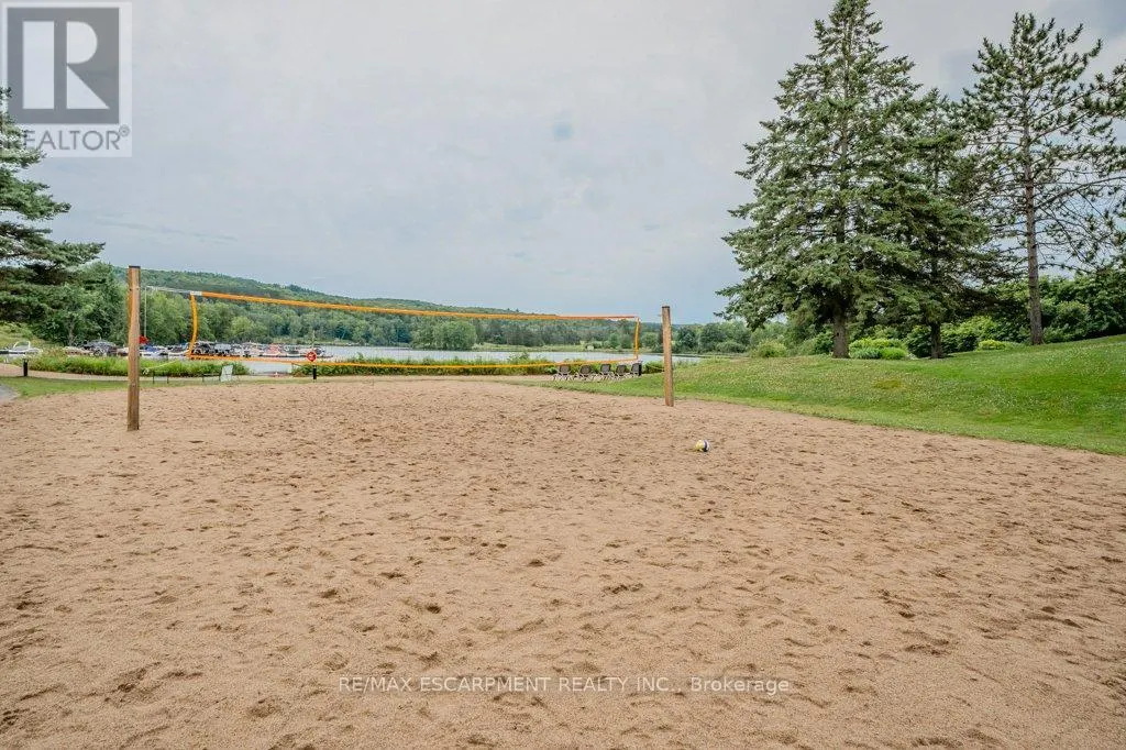 54-305 - 1235 DEERHURST DRIVE