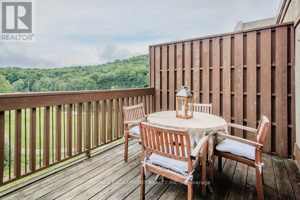 54-305 - 1235 DEERHURST DRIVE