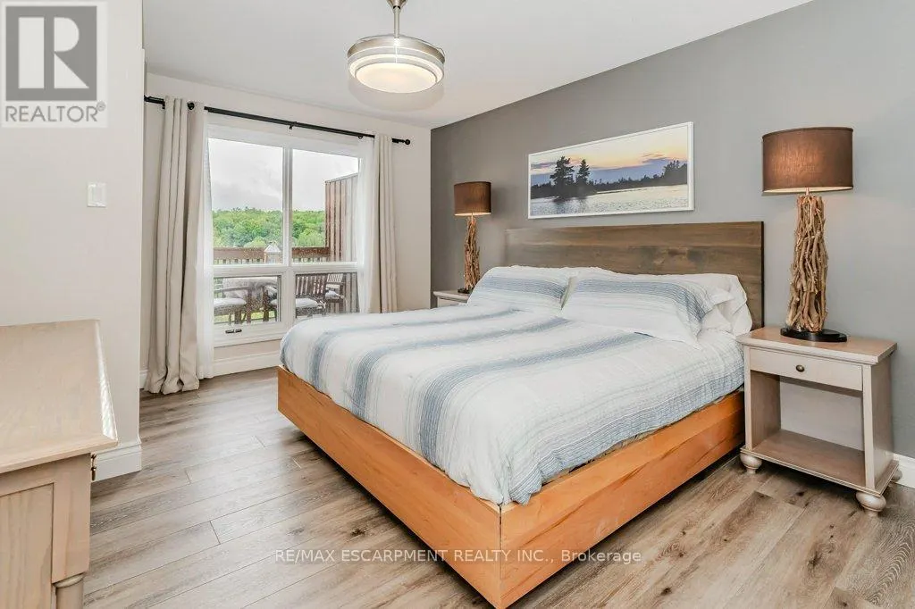 54-305 - 1235 DEERHURST DRIVE