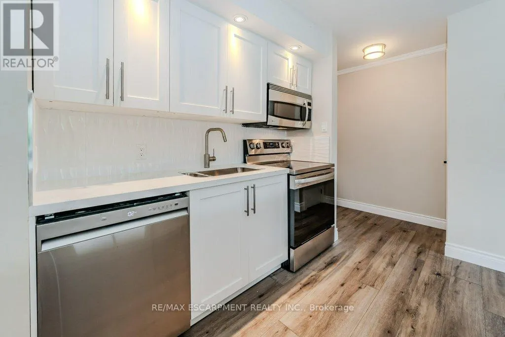 54-305 - 1235 DEERHURST DRIVE