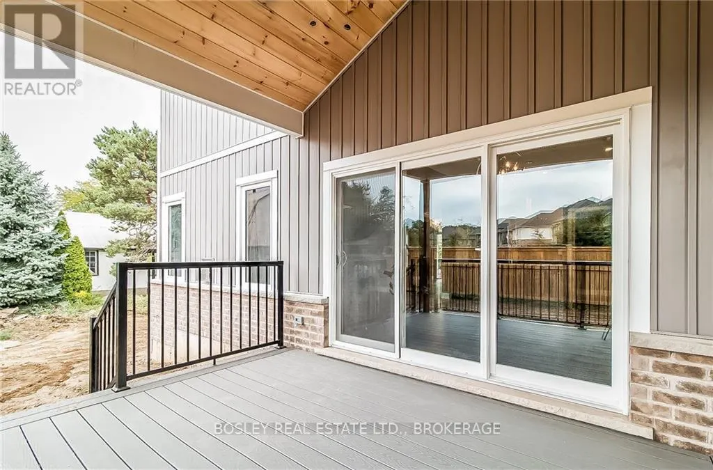 6168 CURLIN CRESCENT
