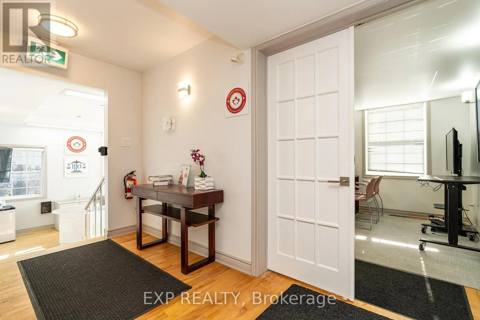 1415 WOODROFFE AVENUE