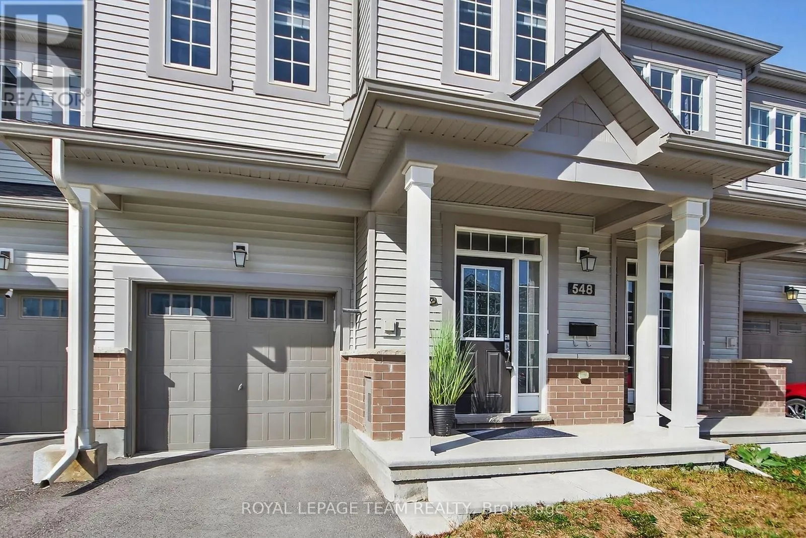 548 FLAGSTAFF DRIVE