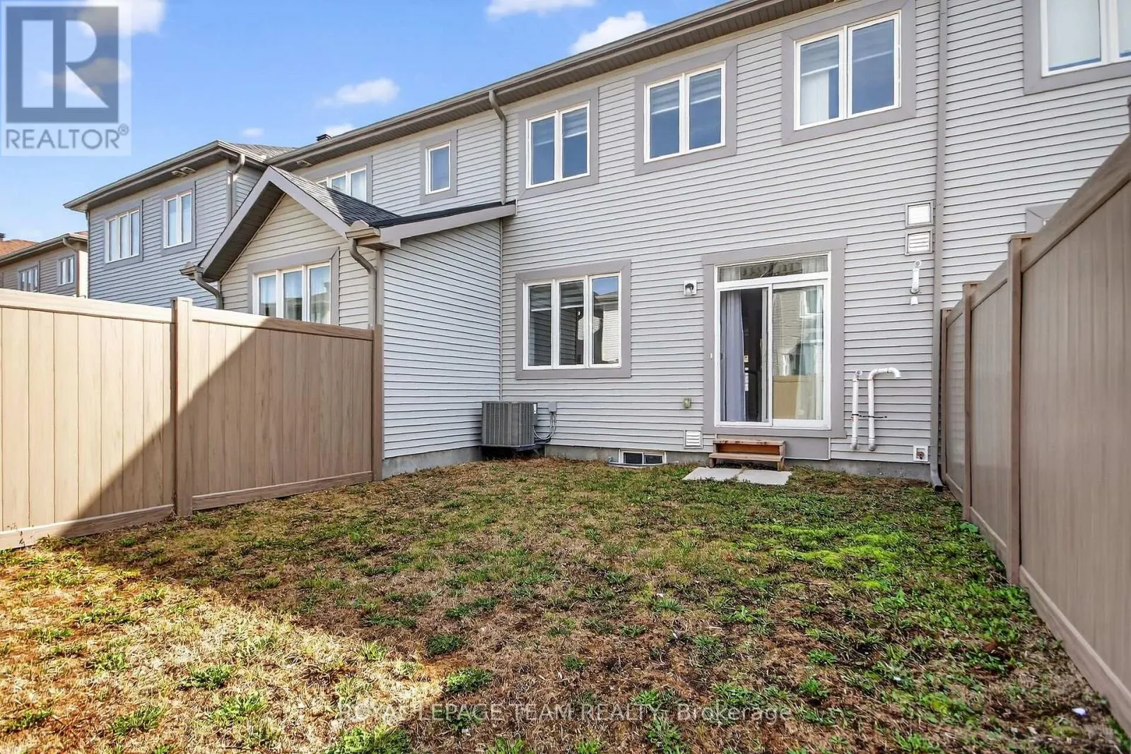 548 FLAGSTAFF DRIVE