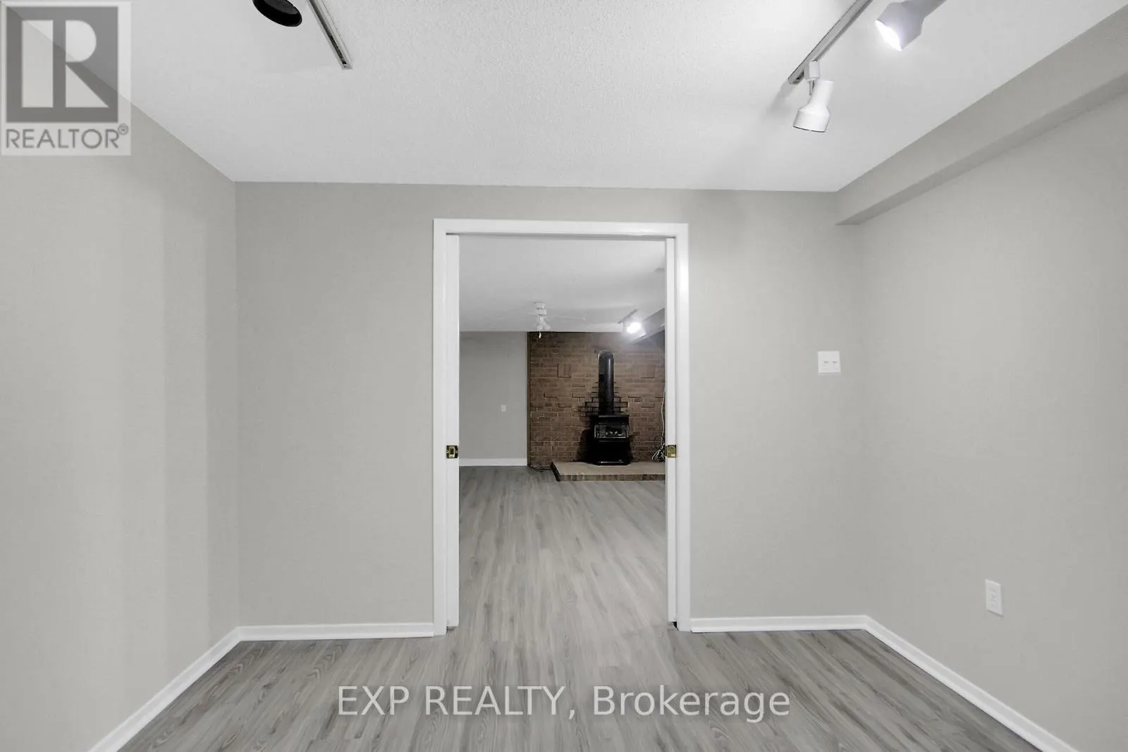 1083 EADIE ROAD