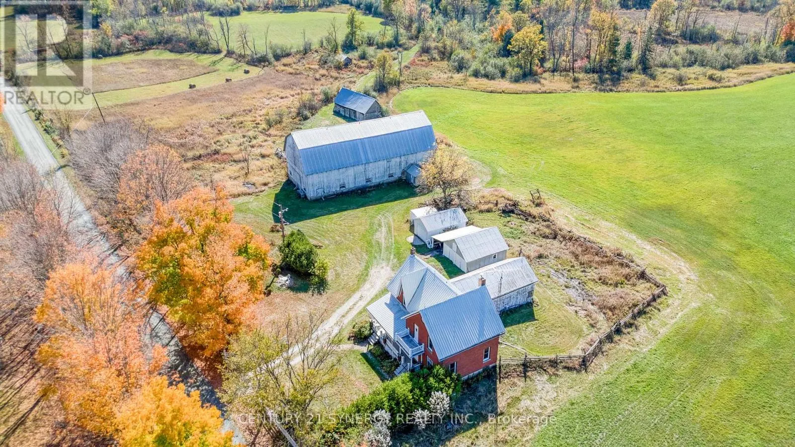 713 RUTHERFORD SIDE ROAD
