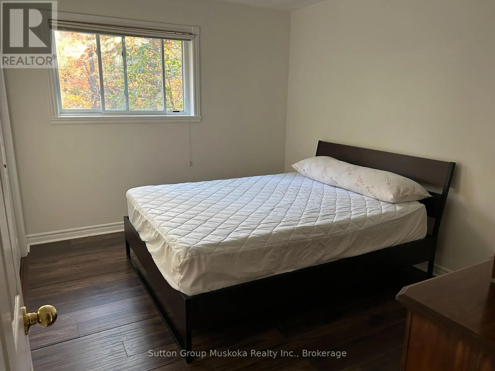 2448 RAVENSCLIFFE ROAD