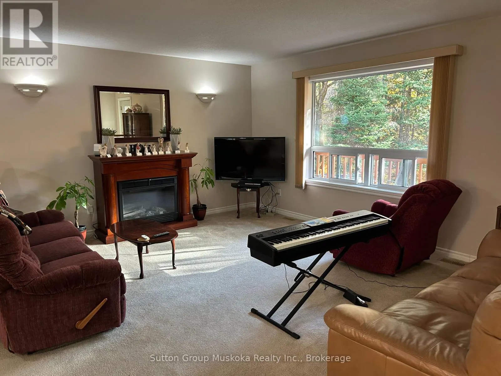 2448 RAVENSCLIFFE ROAD
