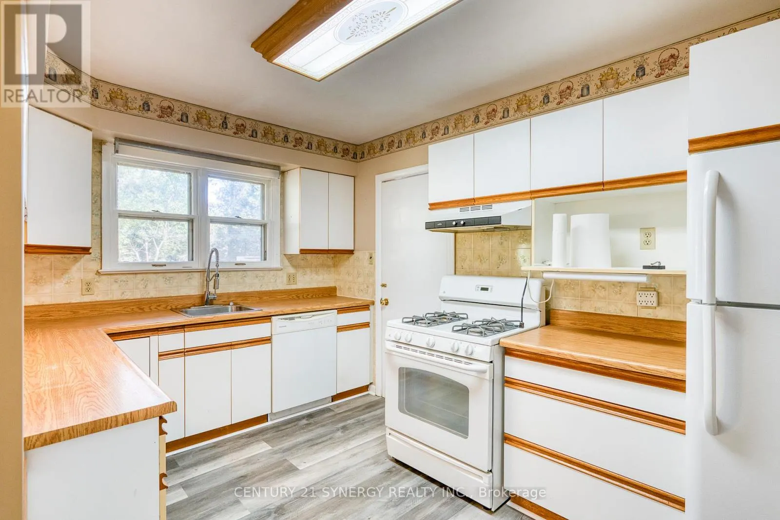 55 DRUMMOND STREET W