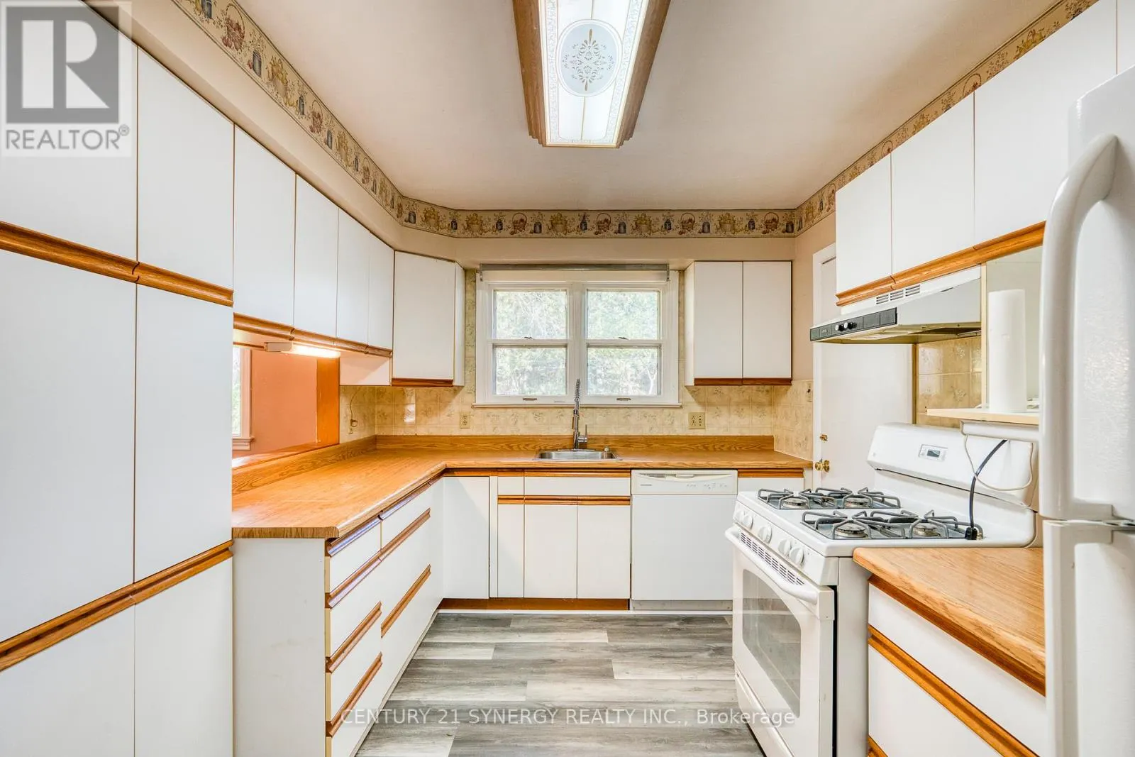 55 DRUMMOND STREET W