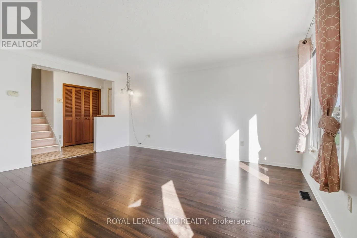 69 ELMVALE CRESCENT