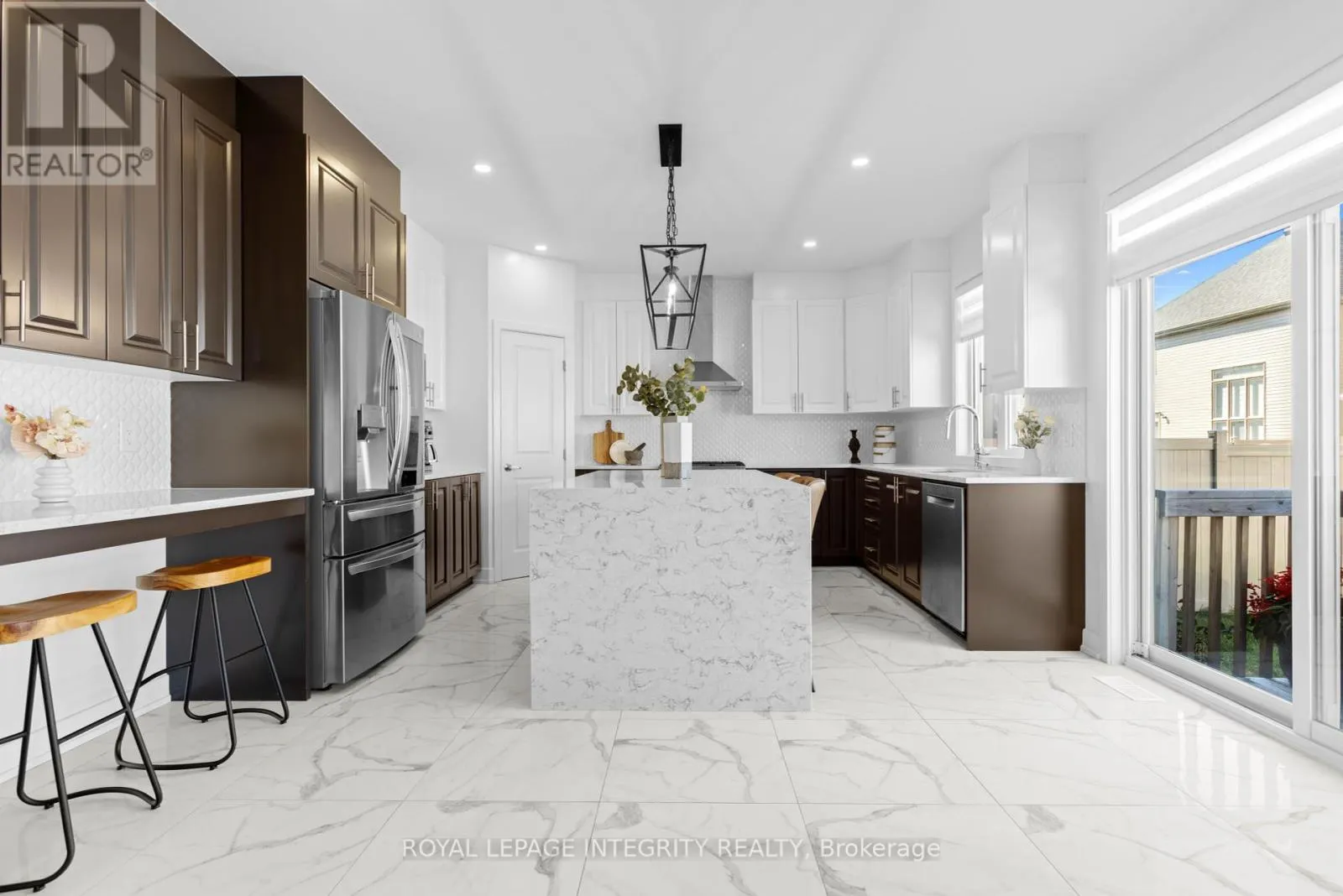 107 HEIRLOOM STREET