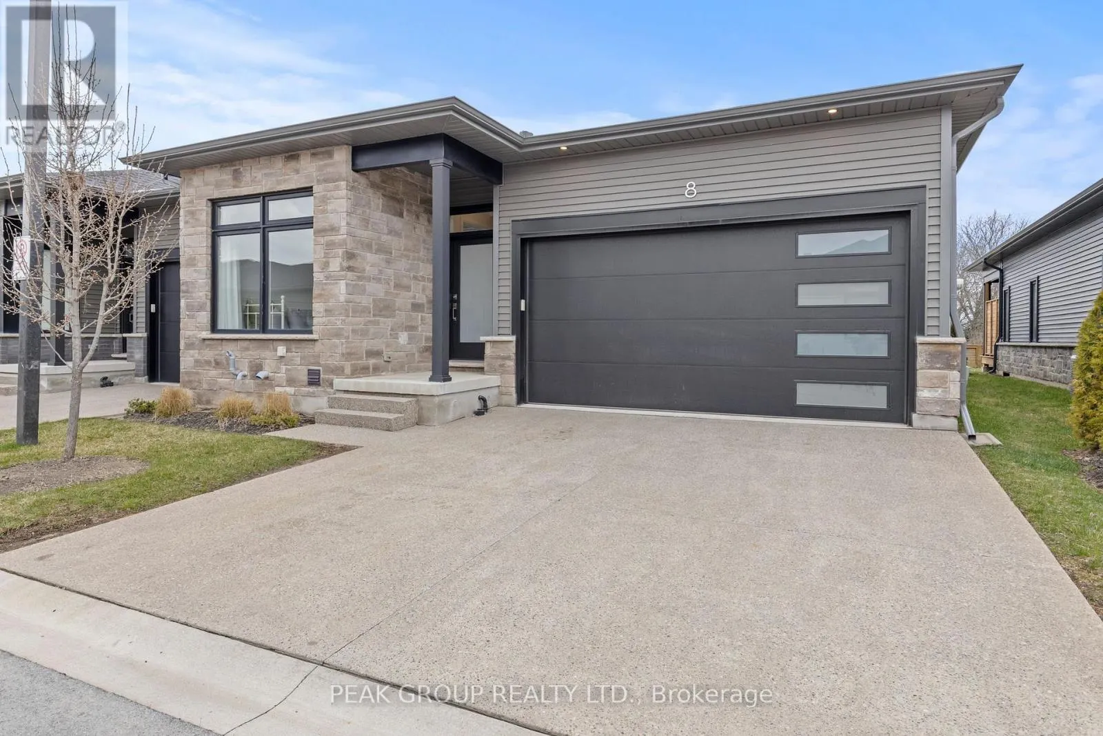 8 - 8974 WILLOUGHBY DRIVE, #8