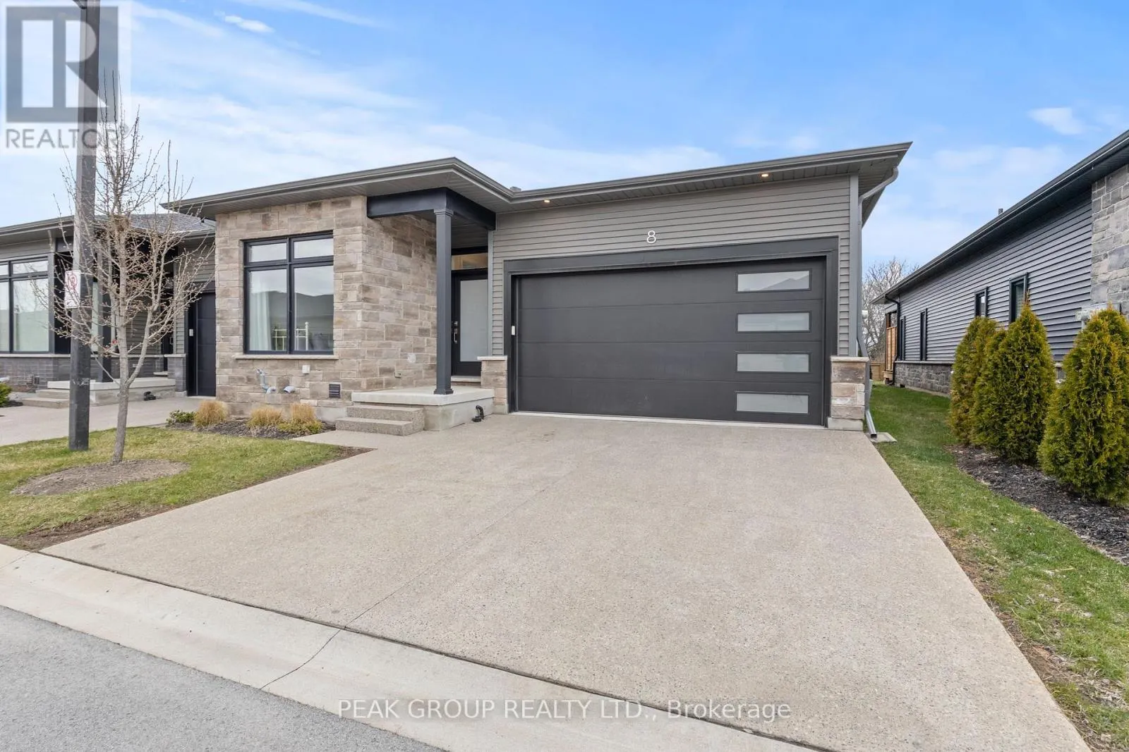 8 - 8974 WILLOUGHBY DRIVE, #8