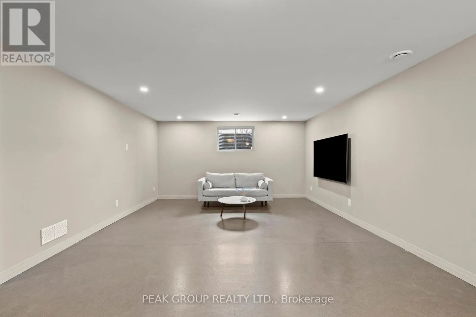 8 - 8974 WILLOUGHBY DRIVE, #8
