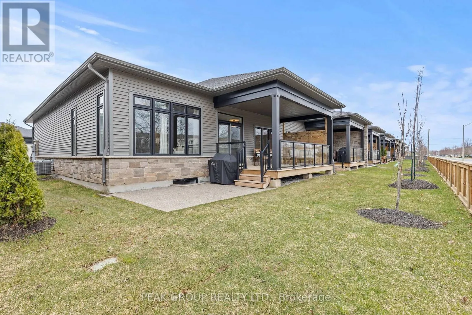 8 - 8974 WILLOUGHBY DRIVE, #8