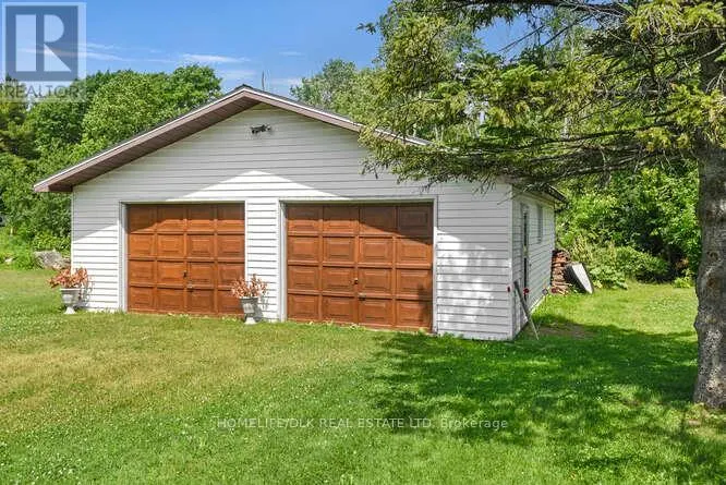1190 COUNTY RD 2 ROAD