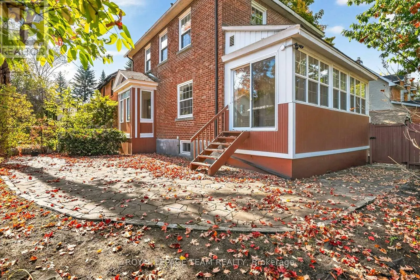 100 MAPLE LANE
