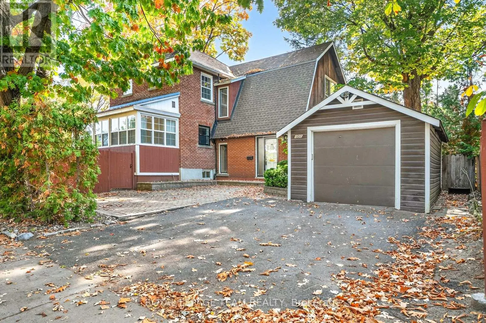 100 MAPLE LANE