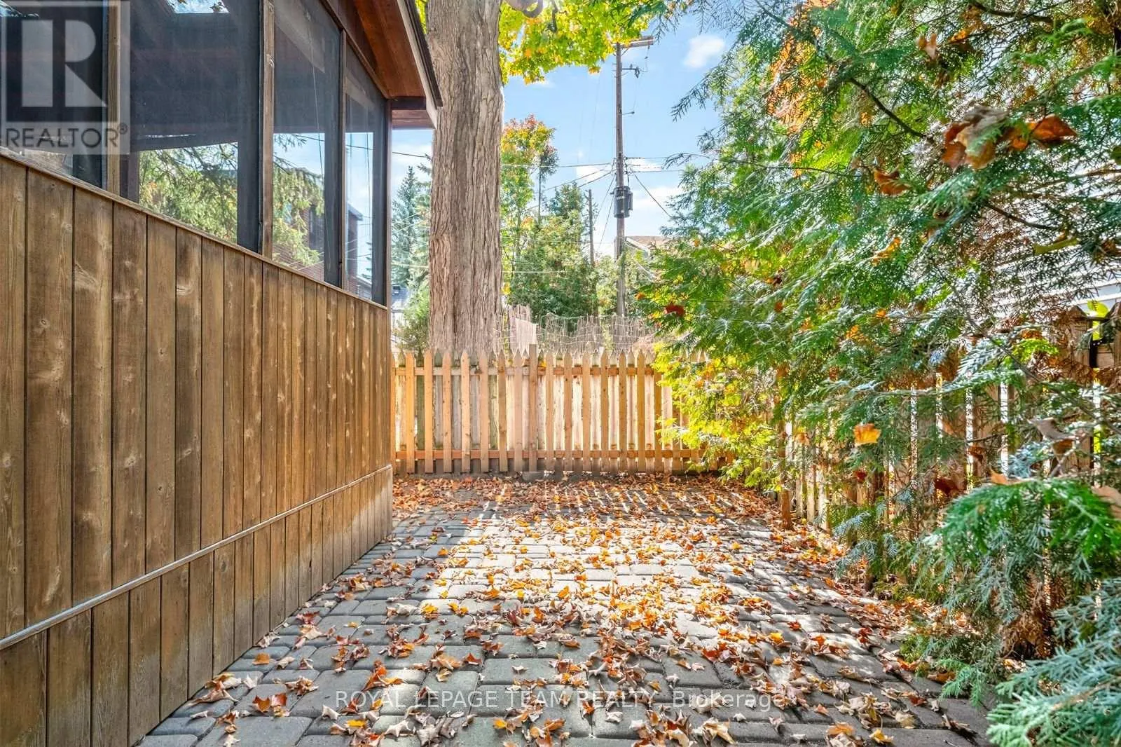 100 MAPLE LANE