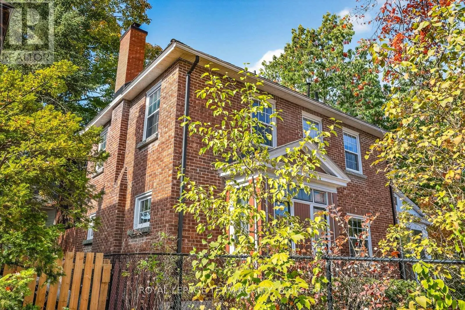 100 MAPLE LANE