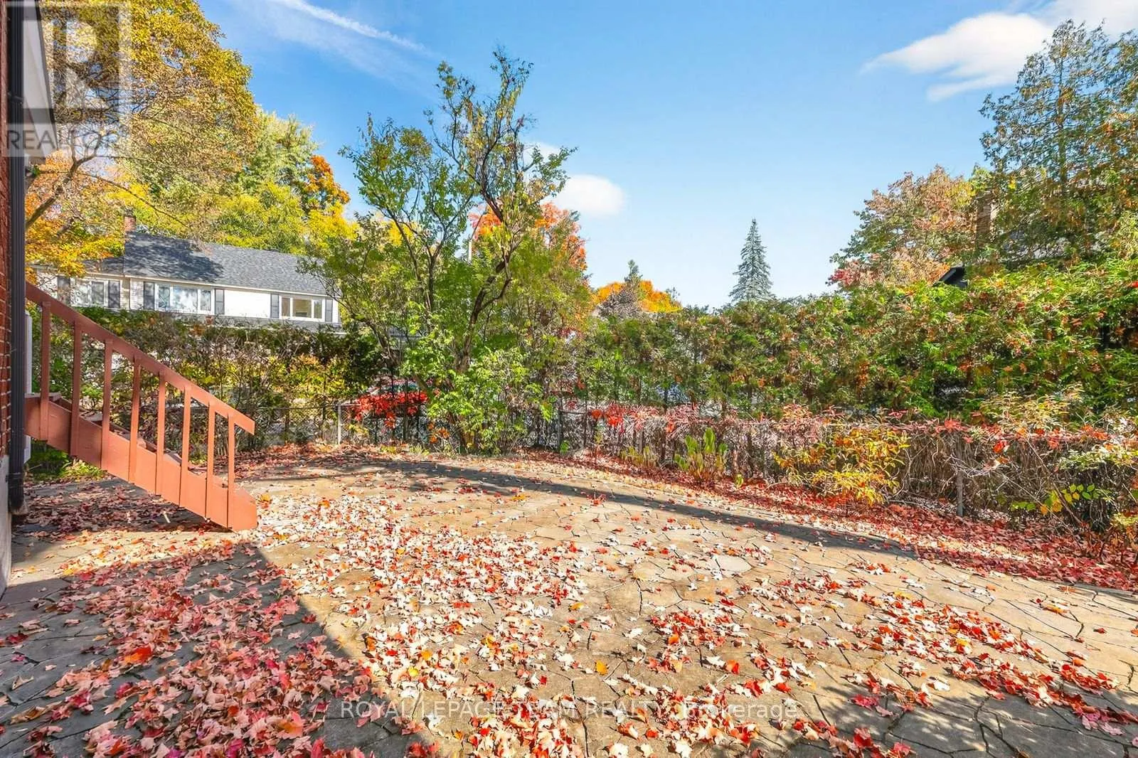 100 MAPLE LANE